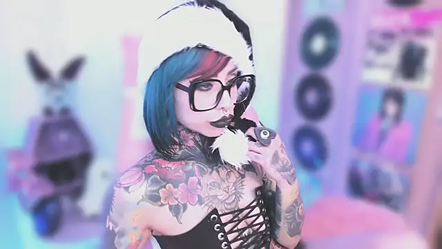 NikkiRamone live sex cam