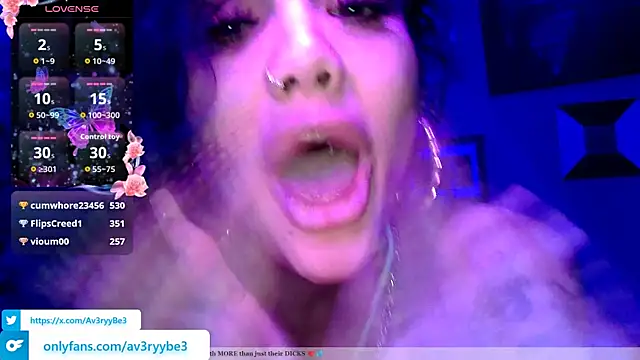 Av3ryyBe3's cam snapshot