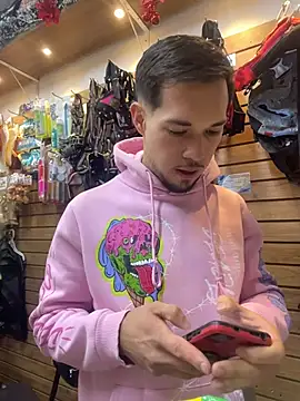 Leonardmoppet live sex cam