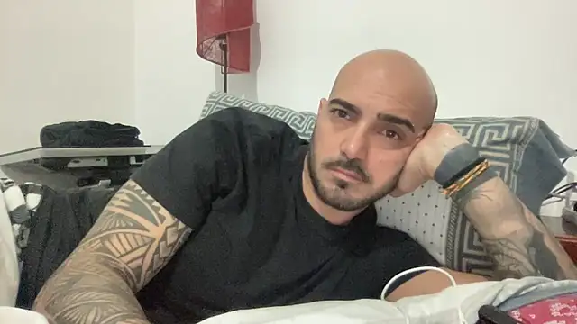 alessandromori91 live sex cam