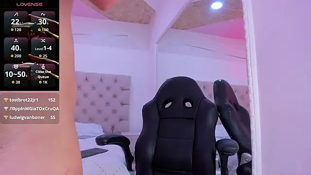 ZarinaWynne's cam snapshot