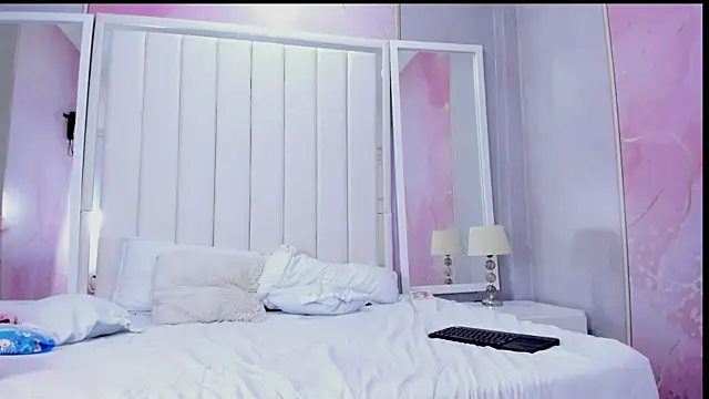 arietta_skinny's cam snapshot