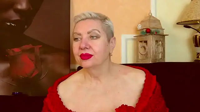 LadyPosh live sex cam