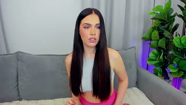 sexyangeloux's cam snapshot