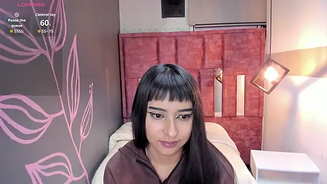 CLEO_ROSS's cam snapshot