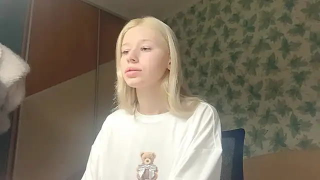 Barbie_Blondie's cam snapshot