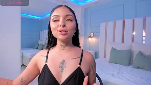 hannah_miltonn's cam snapshot