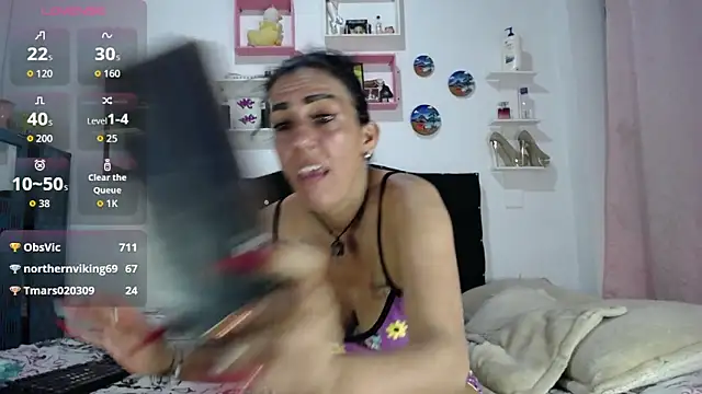 la_gatabk_ live sex cam