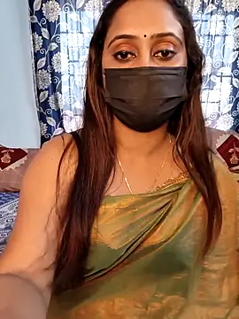 Cute-lusi's cam snapshot