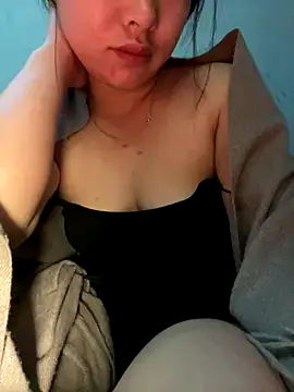 Lylyk2's cam snapshot