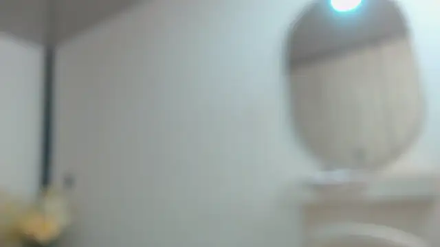 pinky_f00x live sex cam