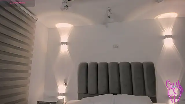 JanneBlossom_ live sex cam