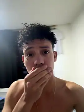 JoseLucian live sex cam