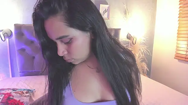 GiannaSlimJB's cam snapshot