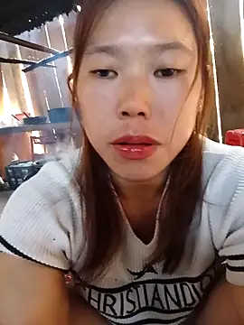 Ngocmi909 live sex cam