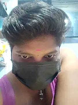 divyatamil143's cam snapshot