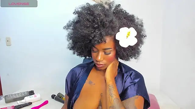 Brandy_brown_'s cam snapshot