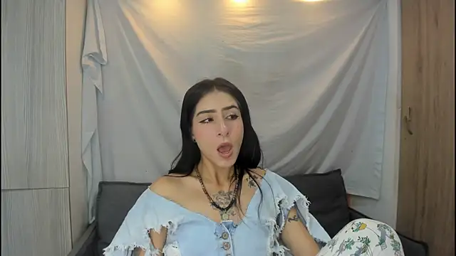 Mhelanny2's cam snapshot