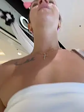 EvvaMur's cam snapshot