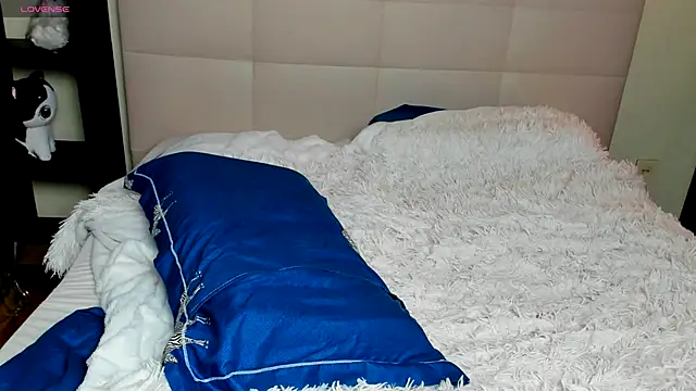 Tune_Godnesss live sex cam