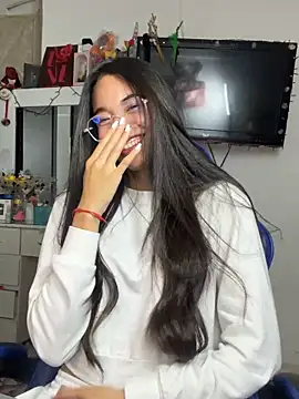 Milleradhara24 live sex cam