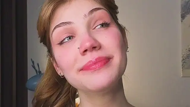 pienaple's cam snapshot