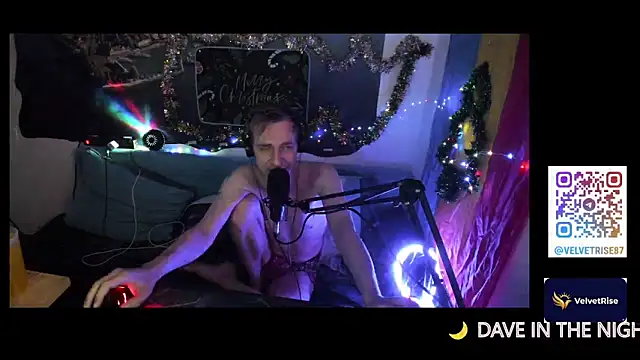 VelvetRise live sex cam