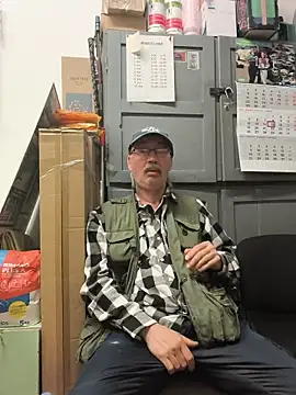 loverboyxxx69 live sex cam