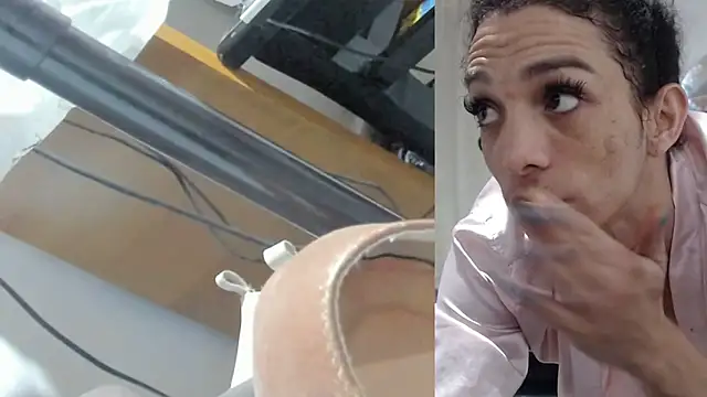 afroditacute15 live sex cam