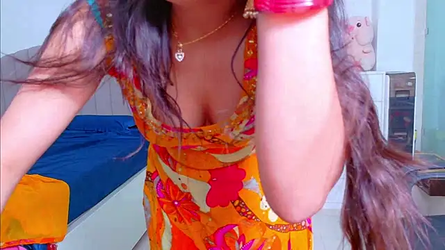 Aashika-Kaur live sex cam