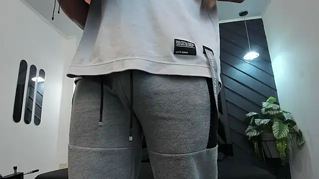 marco_garciia_ live sex cam