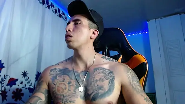 Adam_Hudsond live sex cam