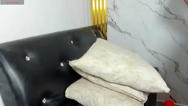 sexyh0t1 live sex cam