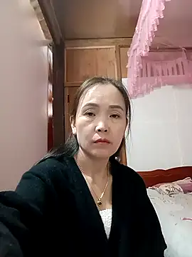 Feeling-hot live sex cam