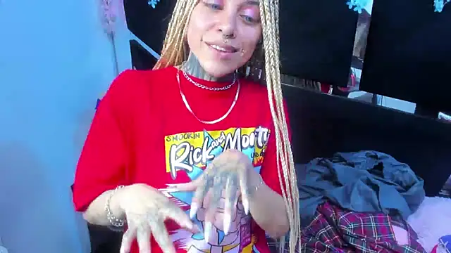 Sofii_Anal_'s cam snapshot