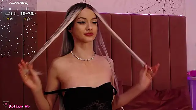 PinkySparks live sex cam