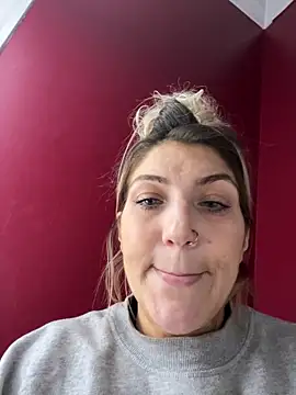 LittleMissEeve live sex cam