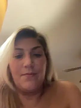 LittleMissEeve live sex cam