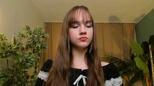 Jamie_Chung's cam snapshot