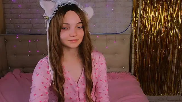 AnimeAlica18's cam snapshot