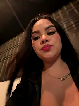 amber_white15's cam snapshot