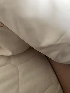 junieel live sex cam