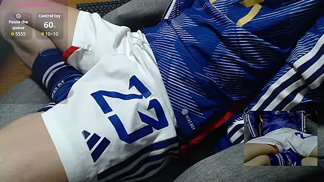 Yasu2000 live sex cam