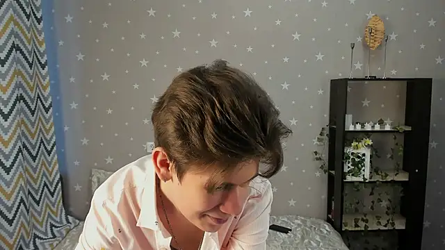 AndrewwCarter2 live sex cam