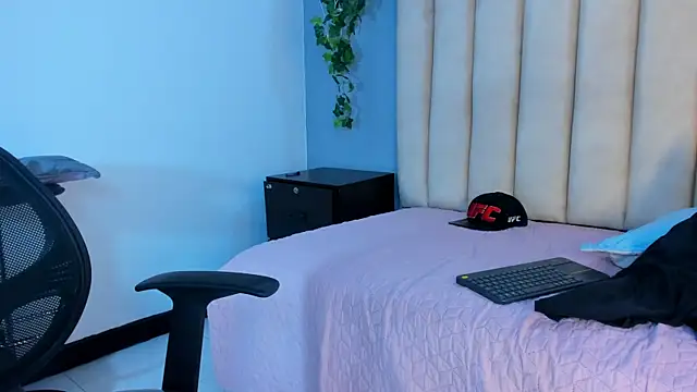 blaze_phoenix live sex cam