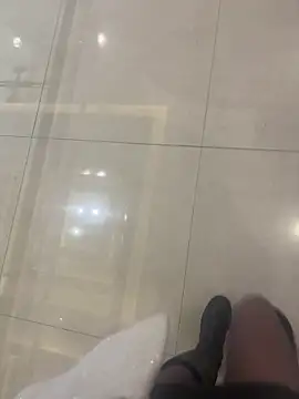 yimisun01's cam snapshot