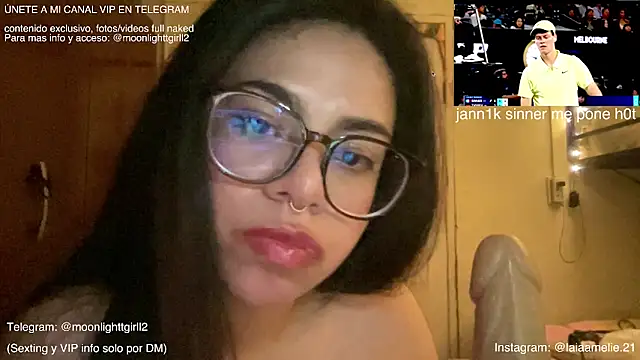 laiaamelie's cam snapshot