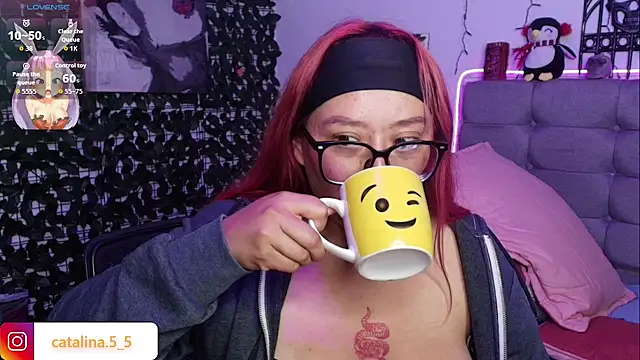 Kata_Bigboobs's cam snapshot