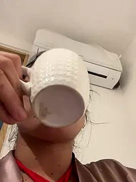 ariel_jonees's cam snapshot