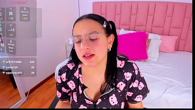 Amy_Ferreira's cam snapshot